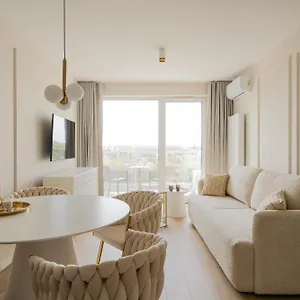 Rentplanet - Braniborska Ii Apartament